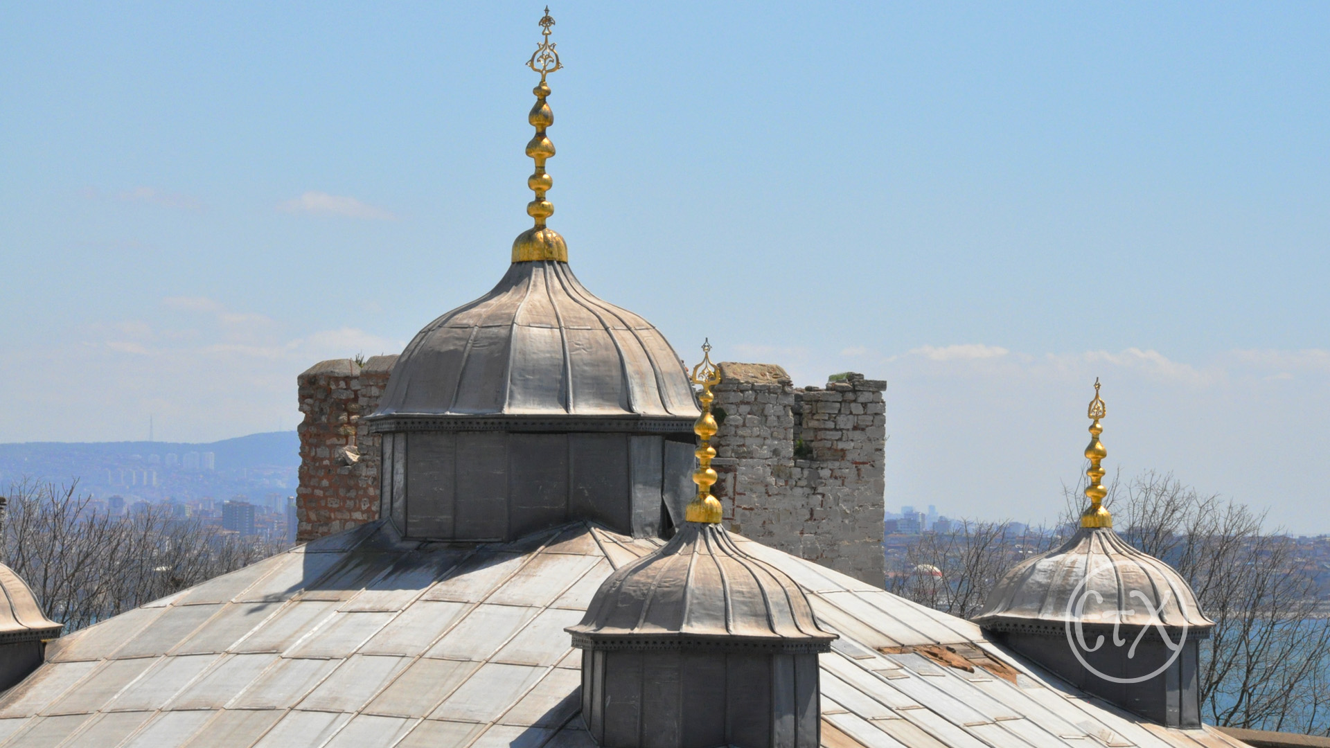 View from the Upper Gallery: Domes and Sea Walls - Θέα από το Υπερώο